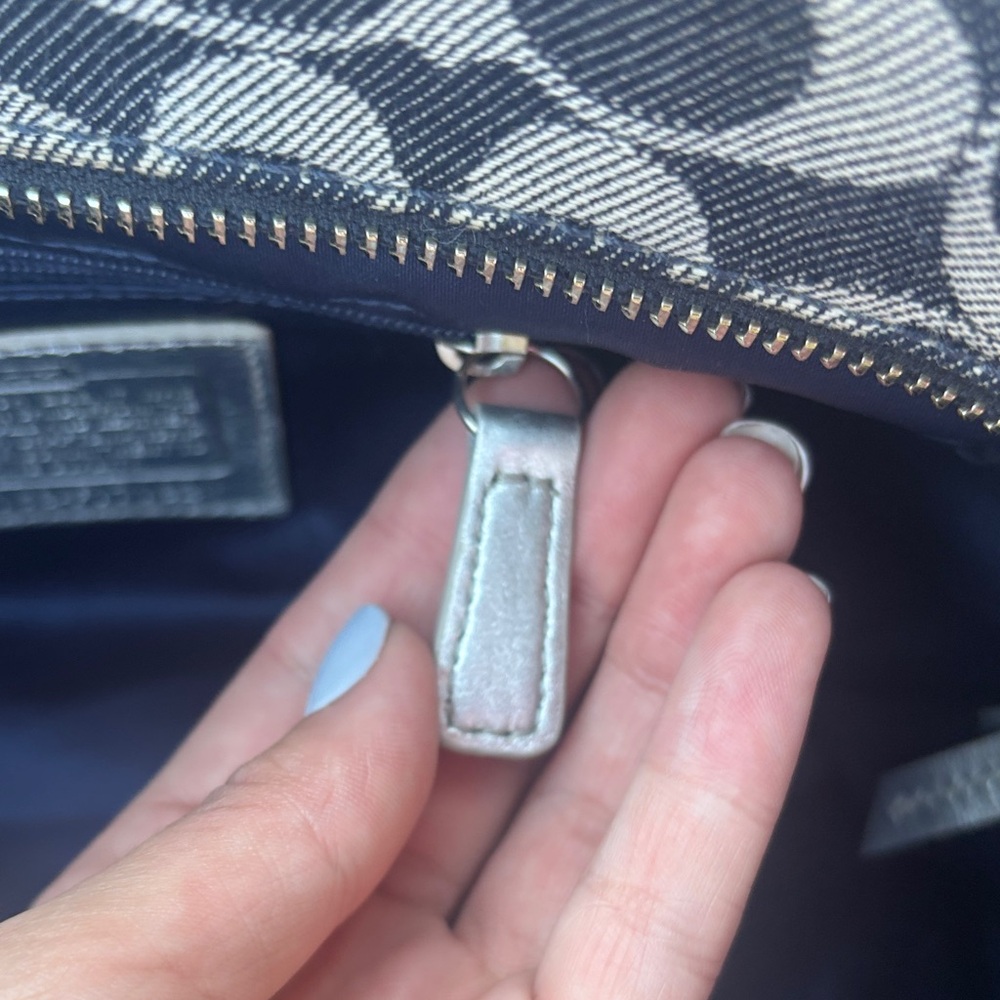 COACH SIGNATURE INDIGO TOTE BAG #17182 - Picture 9 of 11